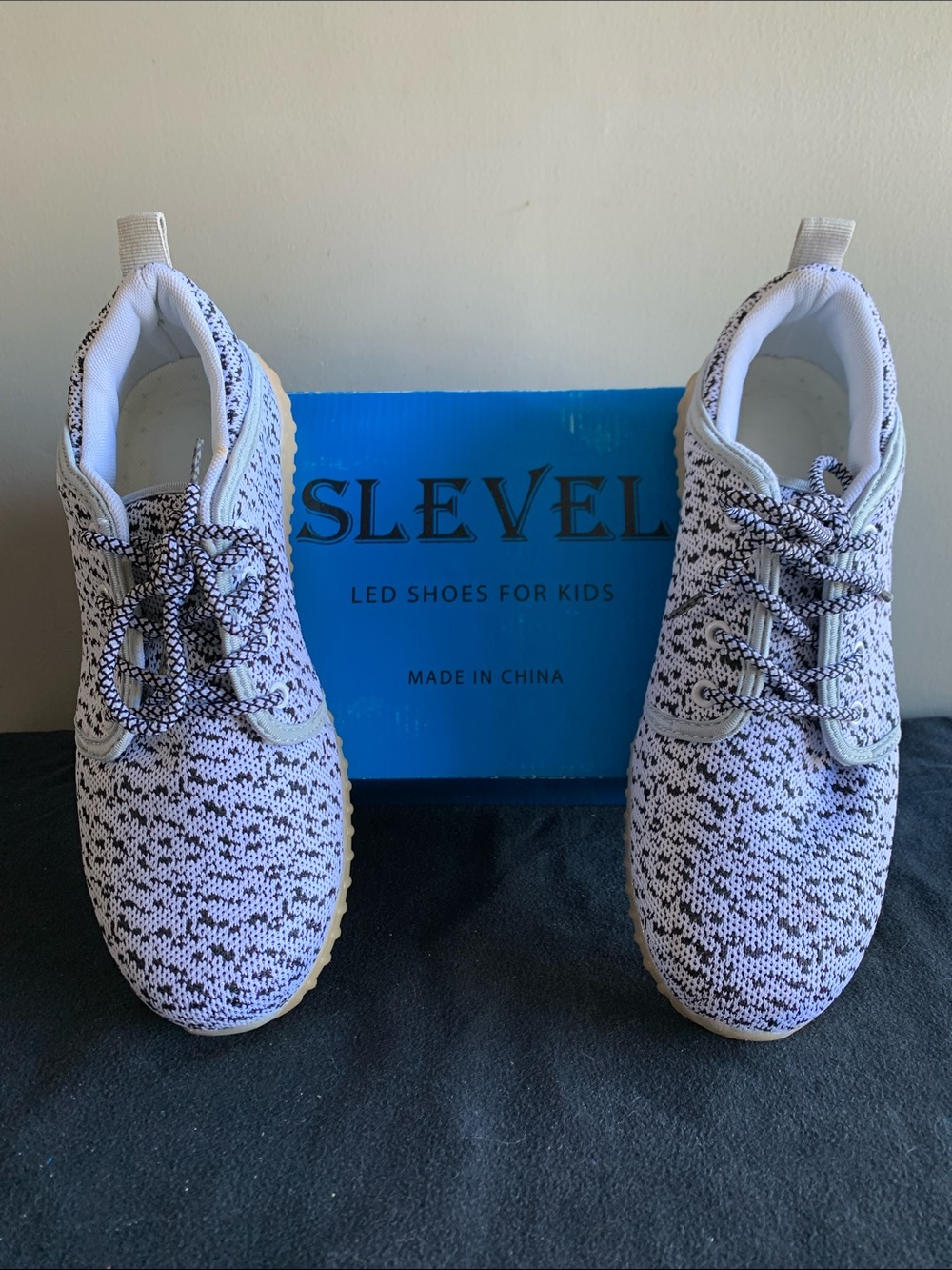 SLEVEL S36 LED Light Up Shoes Kids